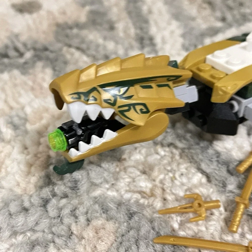 LEGO Ninjago: The Golden Dragon (70666) Incomplete For Parts Lot - Picture 2 of 4